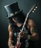 Slash solo 2013 0820_nltf_promoshot 2 [SF 800x600]